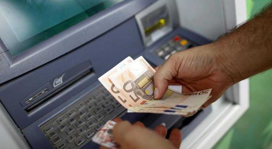 Mbi 60 per qind e shqiptareve nuk e arrijne pagen mesatare